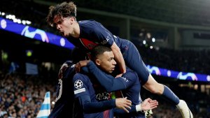  PSG beat Barcelona to reach the Champions League semi-finals