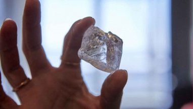 Алмаз, найденный в Якутии, стал самым большим за последнее десятилетие 