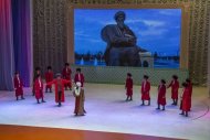Фоторепортаж из Дворца мукамов: вручение сертификатов о включении наследия Махтумкули в реестр ЮНЕСКО «Память мира»