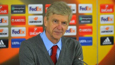 Arsene Wenger wished Turkmenistan to become a great football nation