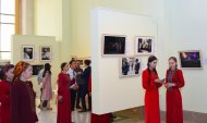 Фоторепортаж с открытия выставки «Италия. От братьев Алинари до мастеров современной фотографии» в Ашхабаде