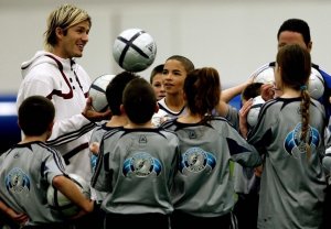 Детям в Англии запретят играть в футбол головой