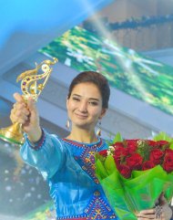 Фоторепотраж: Мяхри Пиргулыева стала музыкальной Звездой 2018 года в Туркменистане