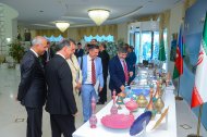 В Ашхабаде прошла выставка, посвященная красоте природы Каспийского моря
