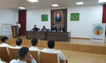 В профшколе агентства «Туркменсвязь» прошло мероприятие по патриотическому воспитанию