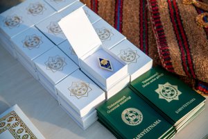 Türkmenistanda ýokary harby okuw mekdeplerini gutaranlar hormatlandy