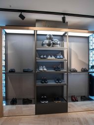 The Arkach Business Center has been replenished with a fashion boutique: Fabi, Moreschi, Paul & Shark and Zegna are now available in one place