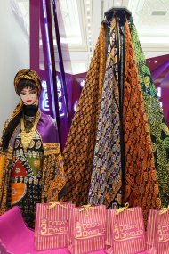 Aşgabatda Türkmen halysynyň gününe bagyşlanan söwda toplumynyň sergisi