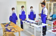 Новая школа открылась в Лебапском велаяте в День знаний и студенческой молодежи