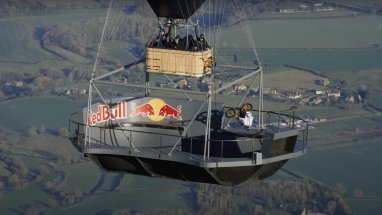 Red Bull raised the skate park to a height of 640 meters