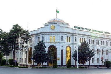 В Туркменистане завершилась регистрация кандидатов на выборы в парламент и органы народной власти и местного самоуправления