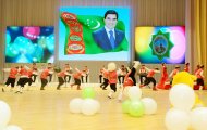 Türkmenistanyň mekdep okuwçylarynyň “Iň eýjejik gyzjagaz-2015” bäsleşigi