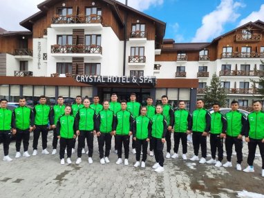 Turkmen weightlifters went to training camp in Georgia