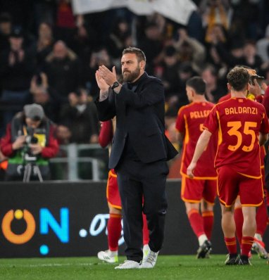 Roma'da, Daniele De Rossi dönemi sona erdi