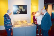 Фоторепортаж: В Германии в музейном комплексе Райс-Энгельхорн города Мангейм открылась выставка древних находок Маргианы
