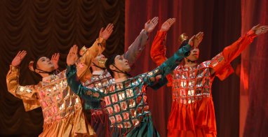 Год культуры КНР в Туркменистане завершился праздничным концертом