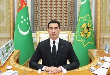 Türkmenistanyň Prezidenti Aşgabatda geçirilýän Iran Prože atly sergä gatnaşyjylary gutlady