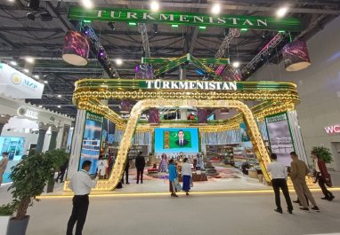 «Russia Halal EXPO 2025» halkara sergisinde türkmen topragynda ýetişdirilen gök we miwe önümleri hödür edildi
