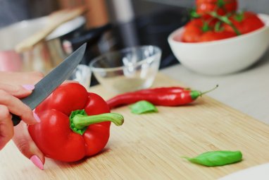 Красный болгарский перец помогает снизить уровень холестерина