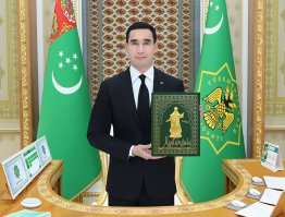 Türkmenistanyň Prezidentiniň «Magtymguly» atly täze kitaby çapdan çykdy