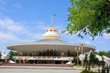 Стали известны даты выступлений московских цирков в Туркменистане