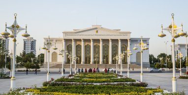 Туркменистан примет II Международный театральный фестиваль ТЮРКСОЙ