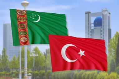 Türkmenistan Türkiýä ynsanperwerlik kömegini berýär