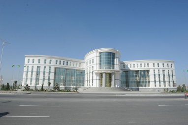 Президент Туркменистана произвёл кадровые изменения в руководстве Государственной издательской службы