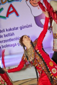 Türkmenistanda Bütindünýä Göreldeli kakalar güni bellenildi