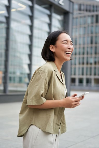 В Японии набирают популярность платные «уроки улыбки»