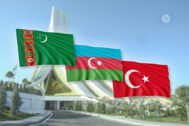 Турция и Азербайджан обучат авиакадры для Туркменистана и других стран региона
