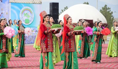 Türkmenistanda Nowruz baýramy uludan belleniler