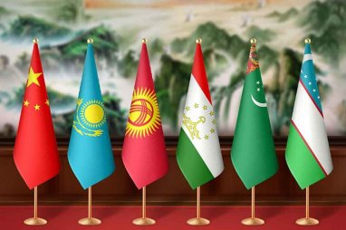 Лидеры стран Центральной Азии и Китая приняли перечень документов по итогам саммита в Сиане