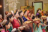 Fotoreportaž: Türkmenistanda 8-nji mart baýramy dabaraly bellenildi