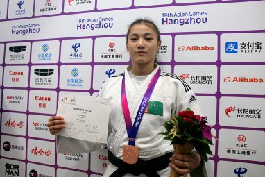 Judoka Maysa Pardaeva won the first medal for Turkmenistan at the Asian Games in Hangzhou
