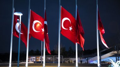 Турция временно отменила визы для журналистов из Туркменистана в связи с произошедшим землетрясением