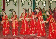 Türkmenistanly estrada ýyldyzlarynyň baýramçylyk konserti 