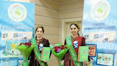 В Туркменистане выбраны «Учитель года-2023» и «Воспитатель года - 2023»