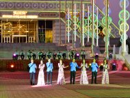 Photo report: Fireworks on the square in front of the Alem Cultural and Entertainment Center in Ashgabat