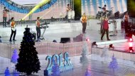 Fotoreportaž: «Güneş» aýdym-saz topary estrada ýyldyzlary bilen birlikde Aşgabatda konsert berdi