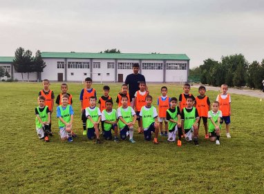 В Ашхабаде открылся новый детский футбольный клуб «Алтын топ»