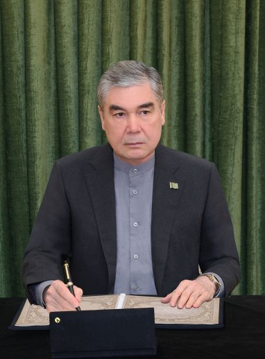 Türkmen halkının Milli Lideri, cenaze törenine katılmak için İran'a gitti