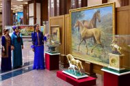 Фоторепортаж: В Государственном музее Туркменистана прошла выставка посвященная национальному дню ахалтекинского скакуна