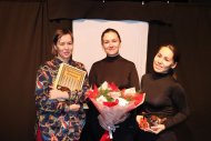 Фоторепортаж: Показ спектакля «Сюита для воробья со скрипкой» от Независимого Петербургского театра в Ашхабаде