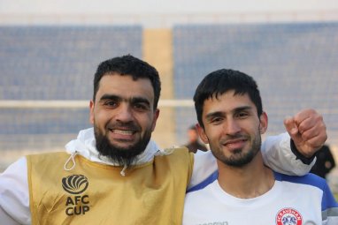 Муса Нурназаров стал обладателем Кубка Федерации футбола Таджикистана в составе Равшана