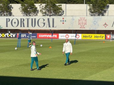 Türkmenistanyň milli futbol ýygyndysynyň baş tälimçisi Portugaliýada iş tejribeligini geçýär