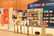 В Туркменистане открылась первая промышленная выставка Узбекистана (ФОТО)