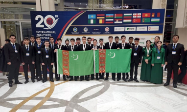 Туркменские школьники в январе завоевали 17 медалей международных олимпиад