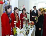 Фоторепортаж: В Туркменистане объявили имена победителей молодёжного конкурса научных работ