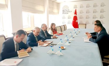 Türkmenistan ve Türkiye yeni stratejik işbirliği alanlarını görüştü